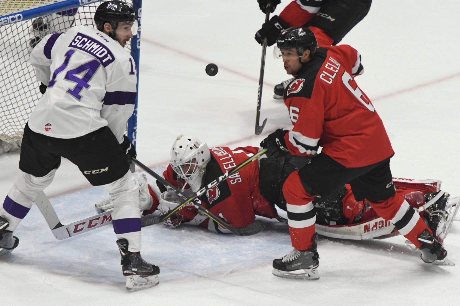 Thunder hockey
